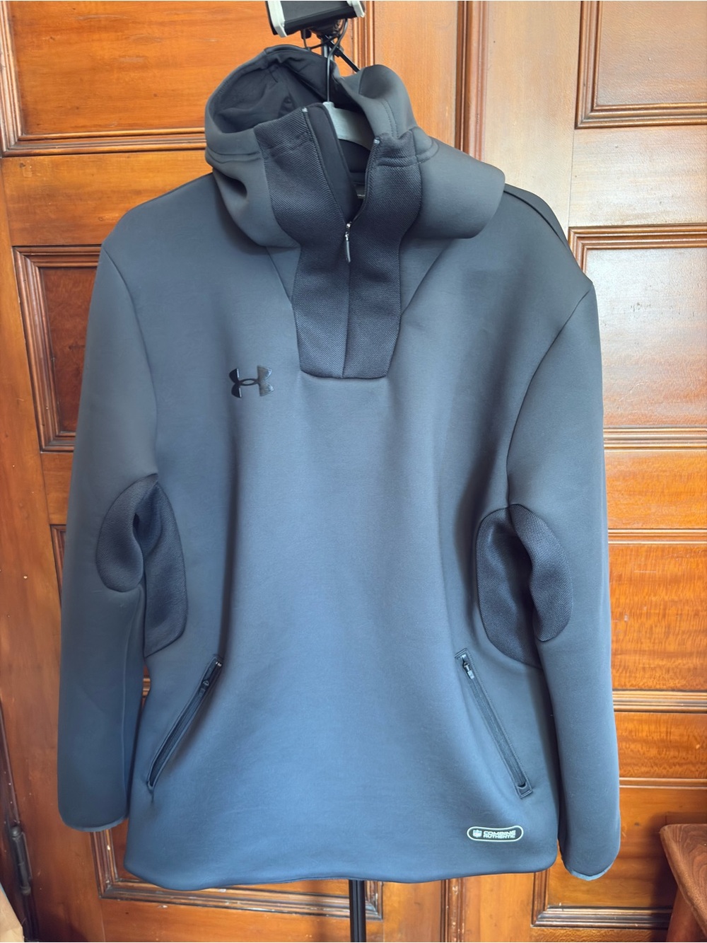 Under Armour Men’s Black NFL Combine Thermal Pullover